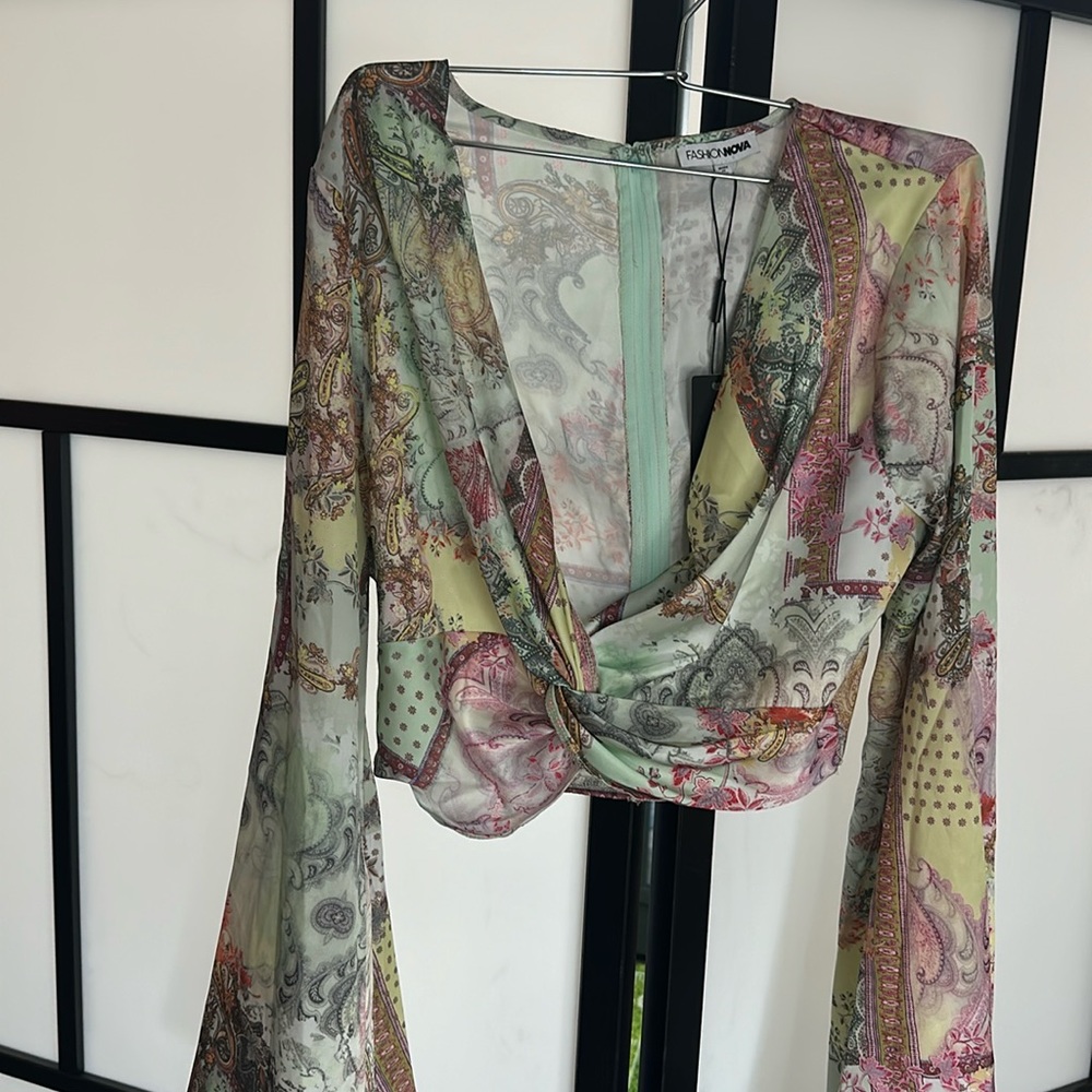 Long Sleeve Crop Top